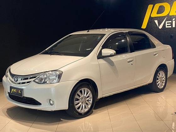 TOYOTA ETIOS 1.5 XLS SEDAN 16V FLEX 4P MANUAL